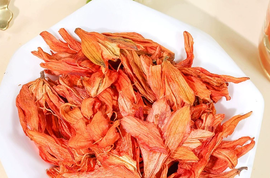 百合花茶是什么茶？百科，价格，种类，冲泡方法，功效作用，禁忌