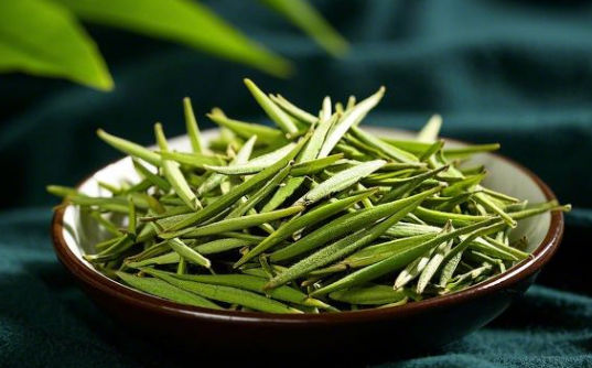 君山银针茶叶价格全解析｜解锁黄茶之王的选购密码
