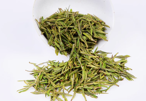 敬亭绿雪价格与档次全解析：300元喝出千年诗茶风骨