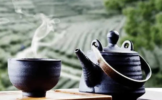 桃花茶减肥正确喝法-第1张-茶叶知识-凤凰单丛茶网