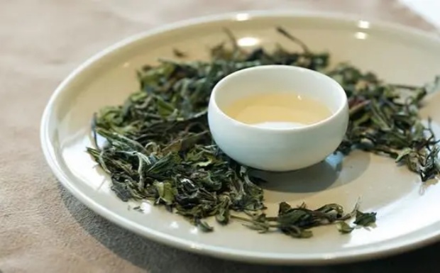 寿眉白茶多少钱一斤