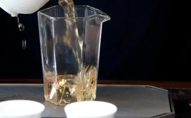 喝黄金桂注意事项-第1张-茶叶知识-凤凰单丛茶网