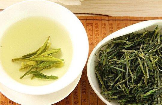毛尖和毛峰哪个耐泡？-第1张-毛尖茶-凤凰单丛茶网