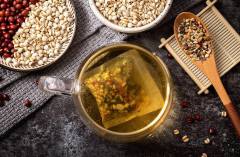 红豆薏米茶能天天喝吗（红豆薏米茶月经期间可以喝吗）