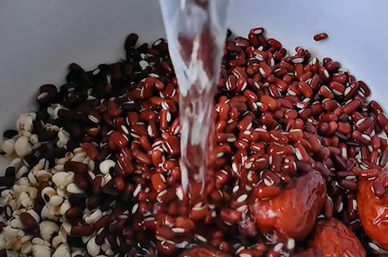 红豆薏米茶一天喝几包-第3张-红豆薏米茶-凤凰单丛茶网