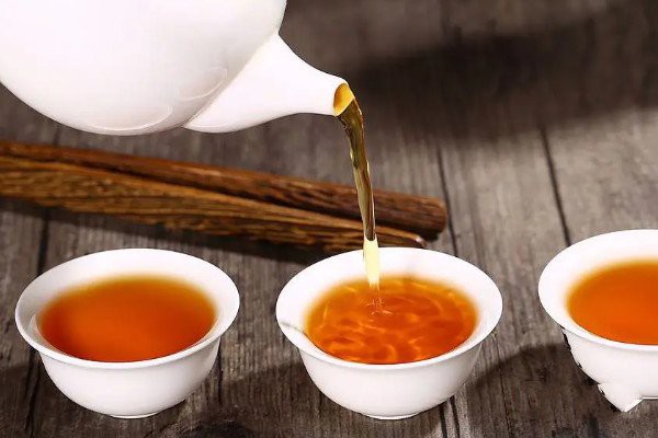 红茶不宜人群_五类人不宜饮用(以免起反作用)-第4张-红茶-凤凰单丛茶网