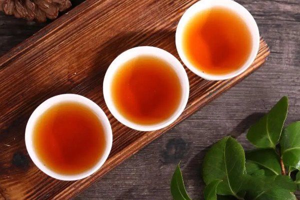 红茶不宜人群_五类人不宜饮用(以免起反作用)-第5张-红茶-凤凰单丛茶网